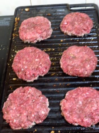 Beef Burger Preparation Steps