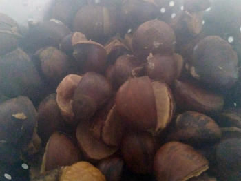 Boiled Chestnuts Preparation Steps