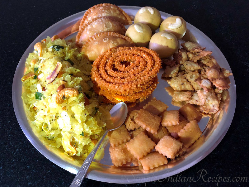 Karanji along with other Diwali snacks