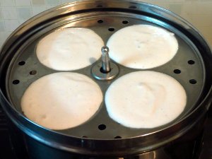 Mallige Idli Cooking Steps