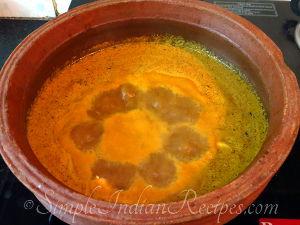 Fish Curry with Roasted Coconut Preparation Steps