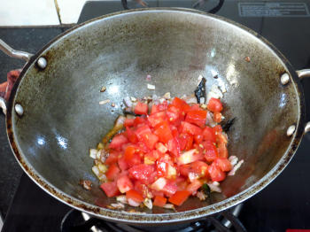 Tomato Curry Preparation Step