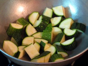 Zucchini Curry Preparation Step