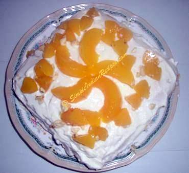 Eggless Peach Cake
